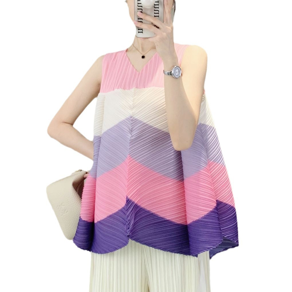 V-neck color blocked loose pleated top with youthful and stylish style, versatile sleeveless T-shirt for women